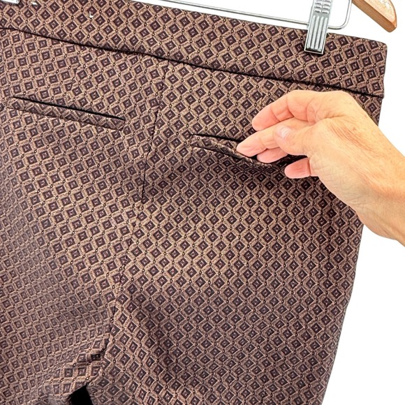 Beautiful Chicos Pants Size 1 R Brown‎ Geometric Print Straight Leg Stretch - Picture 8 of 11